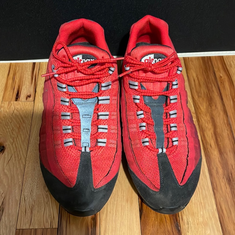 2014 Nike Air Max 95 OG SZ 13 Dark Ash Team Red Black Silver good condition